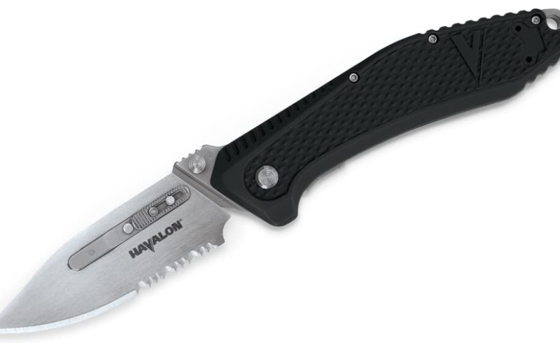 Havalon Redi-Knife, Folding Knife, Black Handle, 3" Blade, 1 Partially Serrated Blade and 1 Non-Serrated Blade, OAL 7 1/4", Ambi Moveable Clip XTC-REDI-B